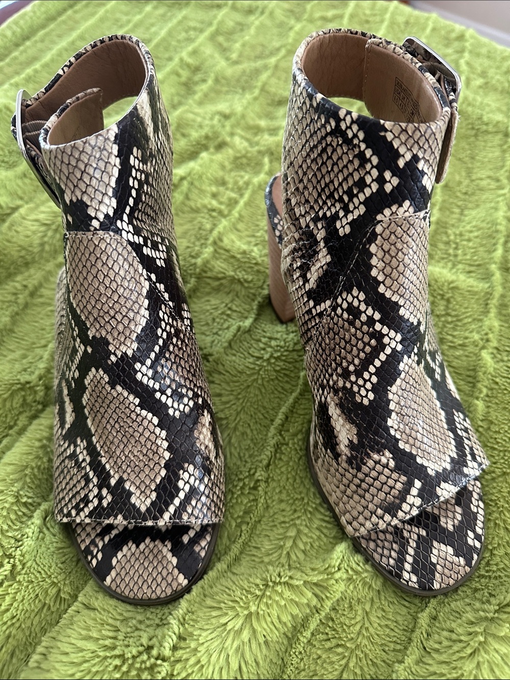 Vionic Snake-Print Peep-Toe Mules in Beige and Black